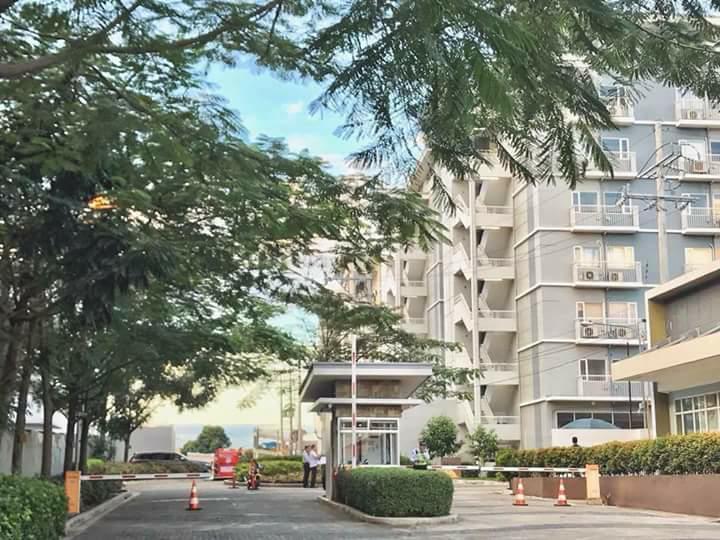 The Treehouse B @ Trees Residences Manila Bagian luar foto